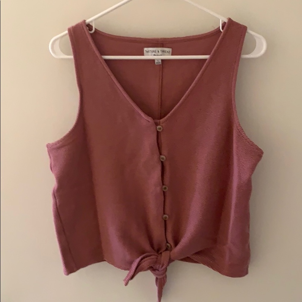 Pink tank top